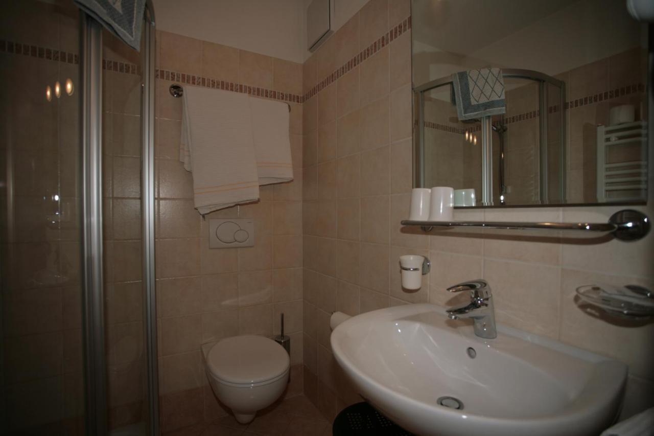 Hotel Garni Eden Canazei Zewnętrze zdjęcie