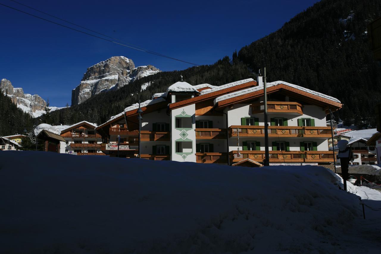 Hotel Garni Eden Canazei Zewnętrze zdjęcie