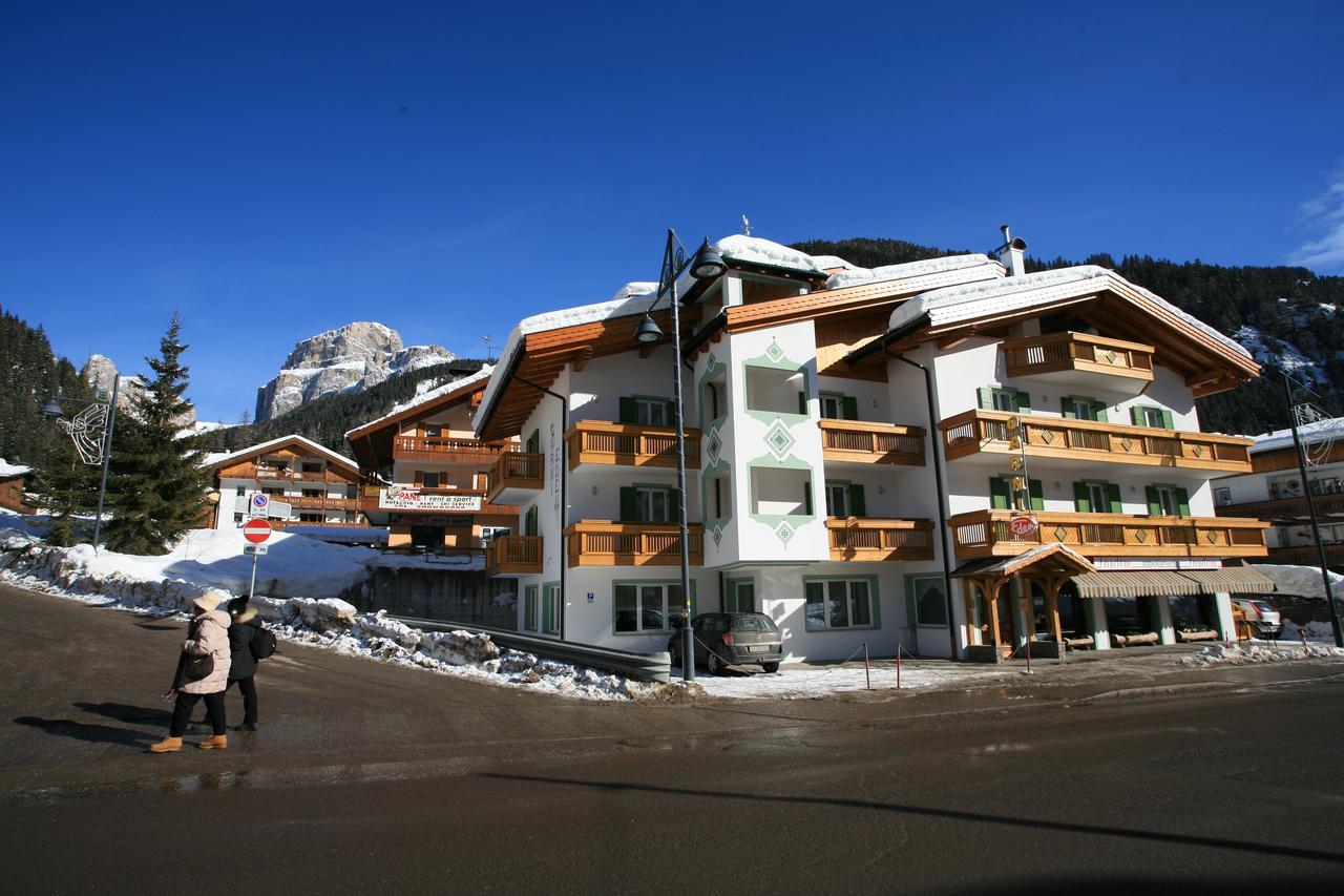 Hotel Garni Eden Canazei Zewnętrze zdjęcie